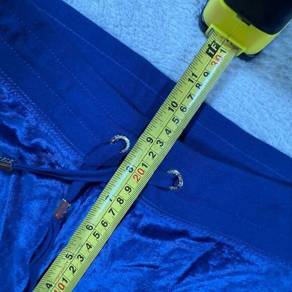 Vintage Y2K BCBG MAXAZRIA Crushed Velvet 2 Piece Velour Bling Outfit Set - Picture 10 of 10